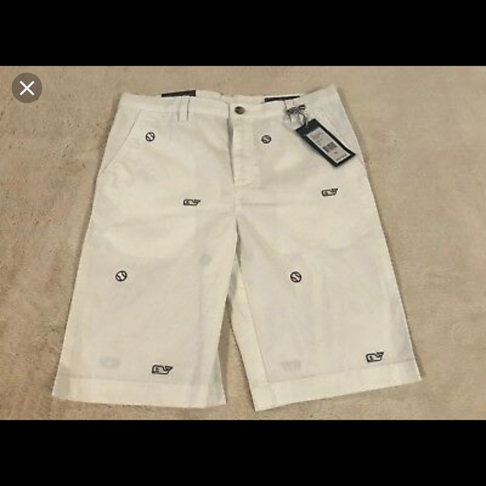 ***ISO Vineyard Vines Boys Baseball Shorts ***